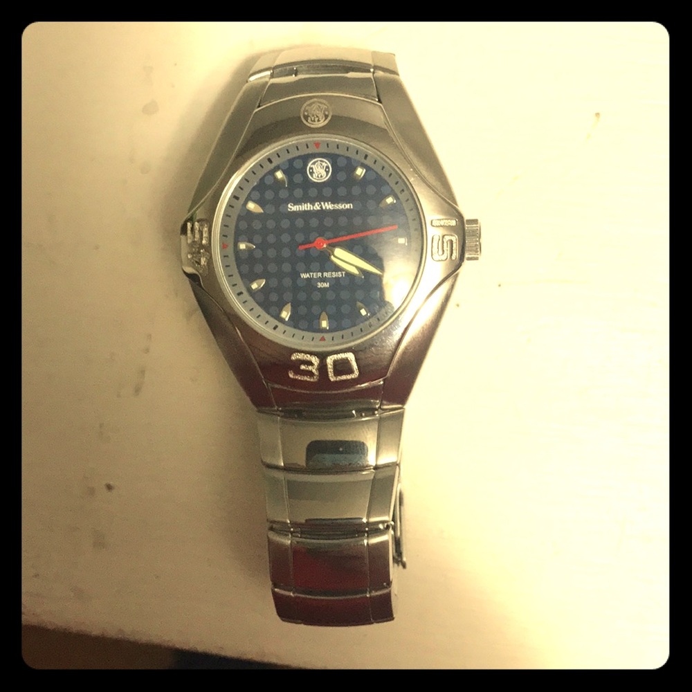 Smith and Wesson 30mm watch